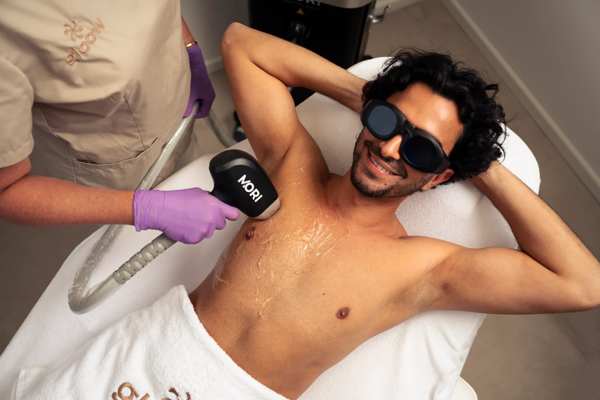 Laserontharen voor mannen bij Gloow met de MORI Vision diode laser